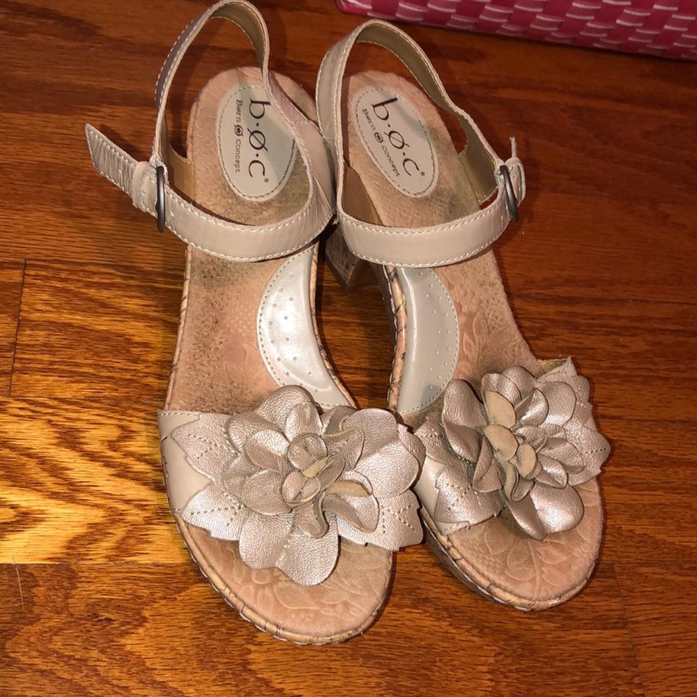 BOC sandal heel